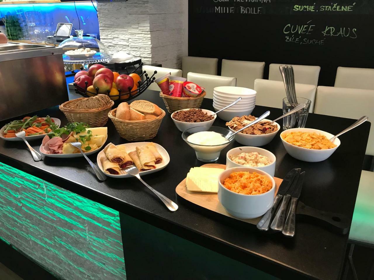 Apartmany Caffe & Grill Roudnice nad Labem Eksteriør billede
