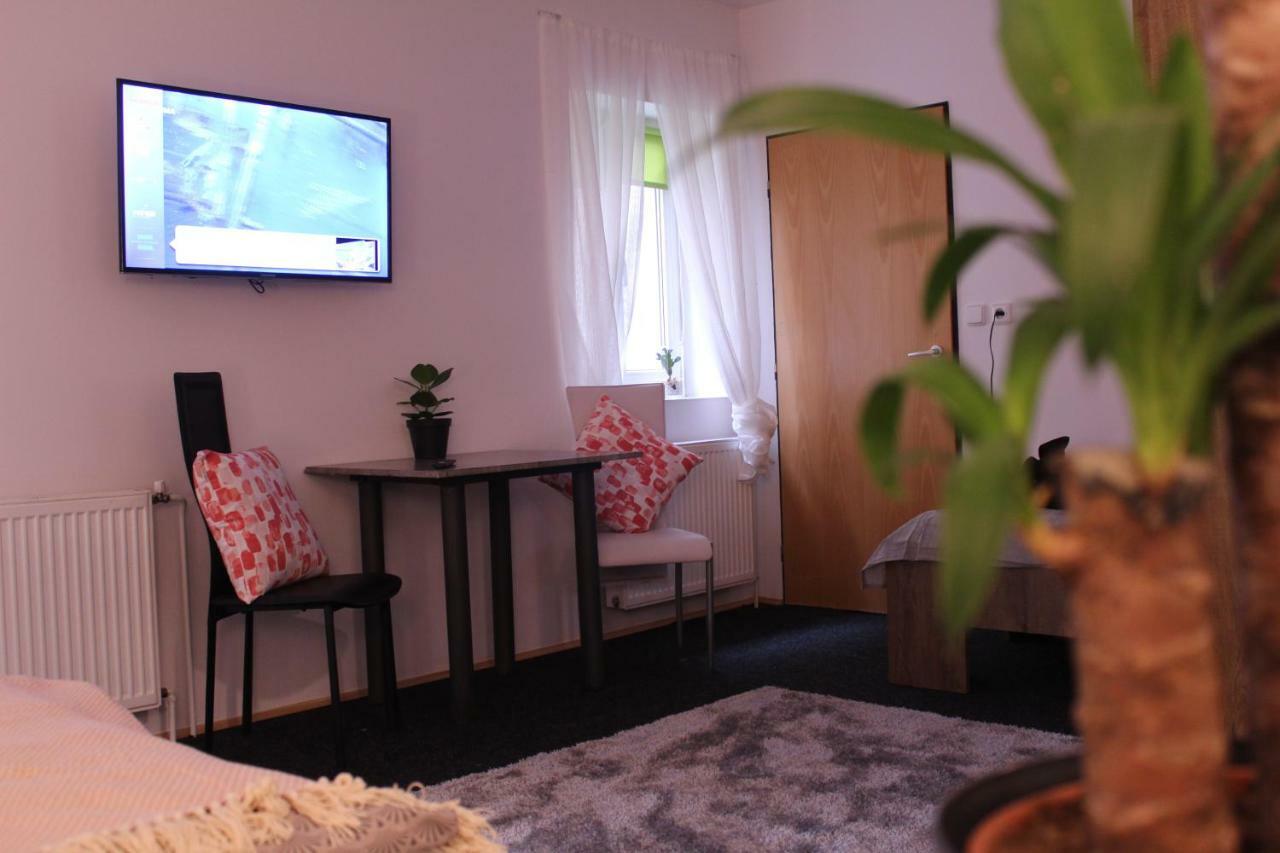 Apartmany Caffe & Grill Roudnice nad Labem Eksteriør billede