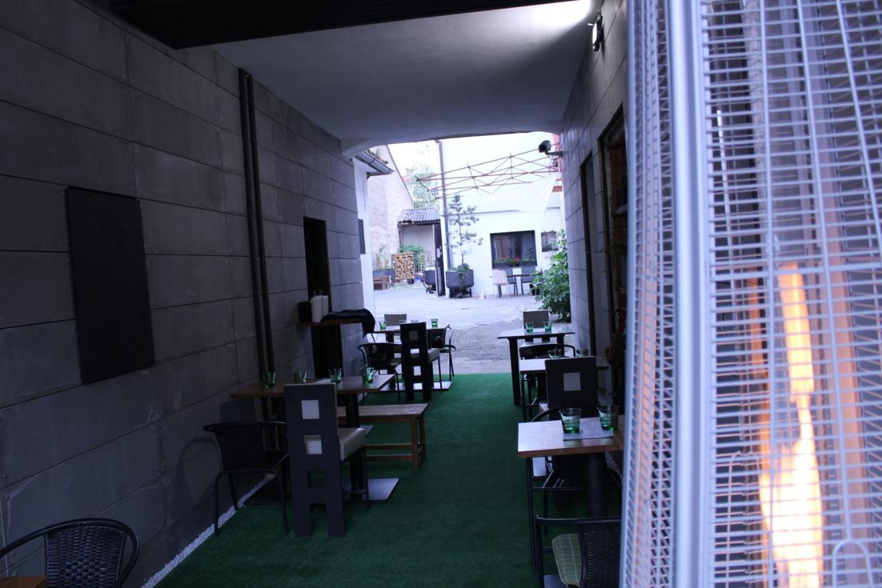 Apartmany Caffe & Grill Roudnice nad Labem Eksteriør billede
