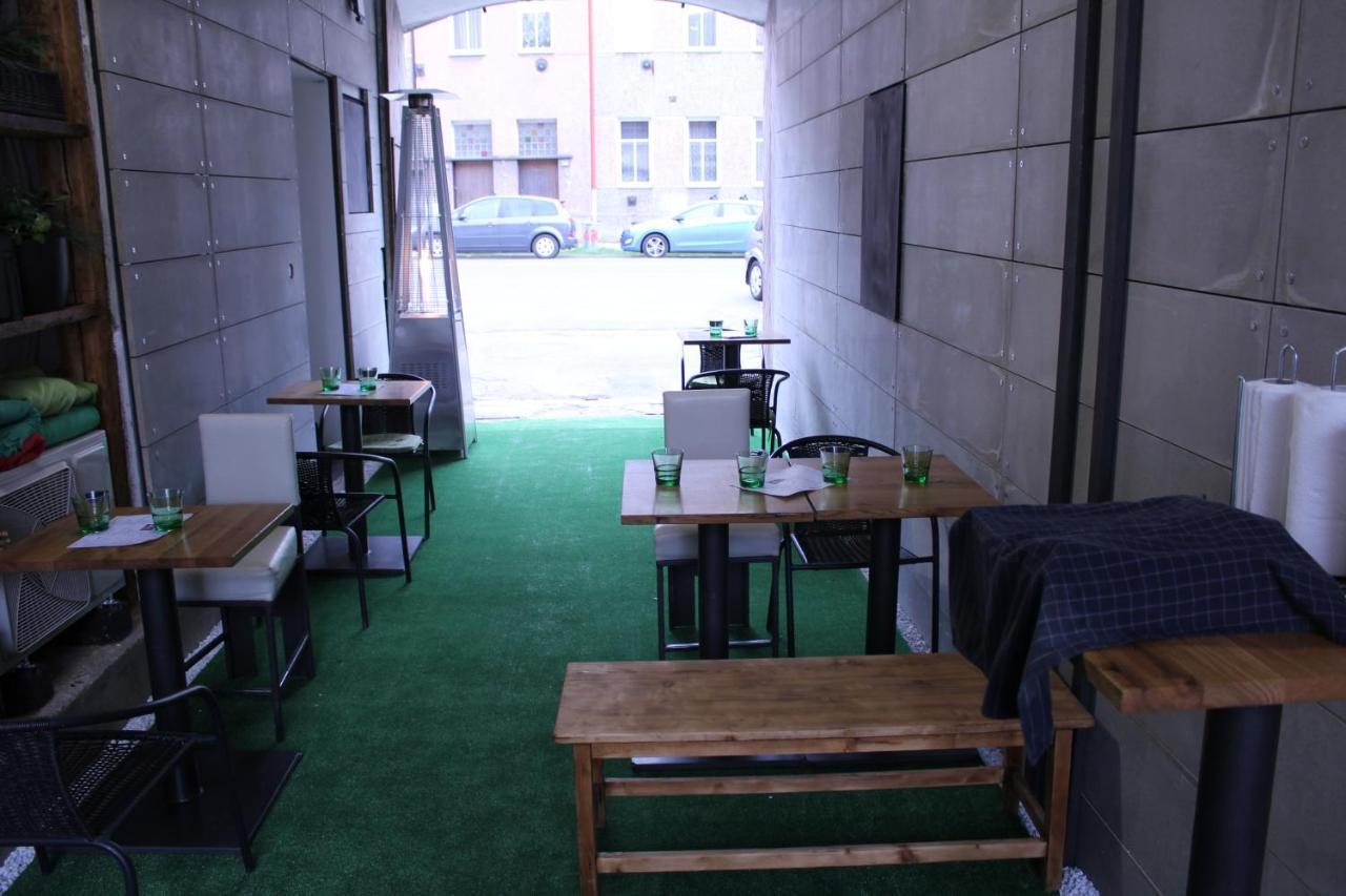 Apartmany Caffe & Grill Roudnice nad Labem Eksteriør billede